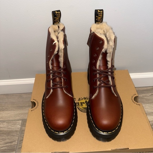 New Size 9 Dr. Martens Jadon Abruzzo Faux Fur Lined Lug Combat Boot - Picture 4 of 7
